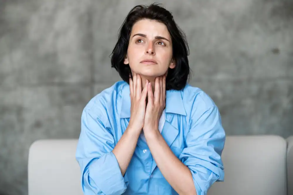 thyroid imbalance symptoms
